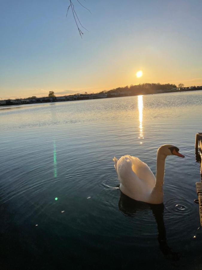 Sunscape Breaks At Tattershall Lakes 호텔 외부 사진